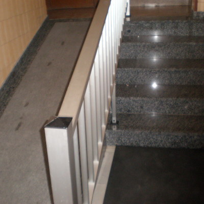 CONSTRUCCION DE RAMPA EN C/ LLANO PONTE