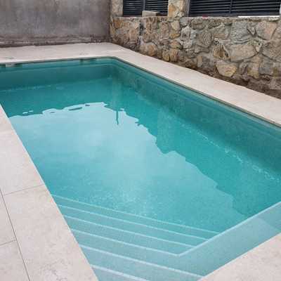 Construcción Piscina con Cerámica La Mayor