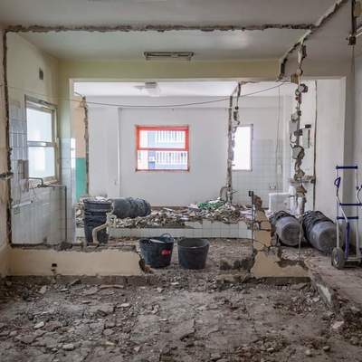 DEMOLICIONES DE VIVIENDAS. REFORMAS INTEGRALES.