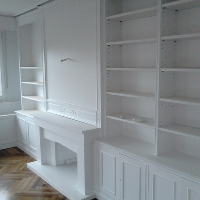 LIBRERIA EN SALON