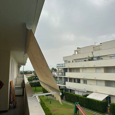 Toldo brazo stor