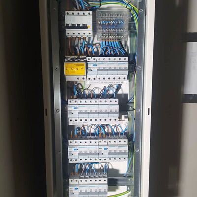 Instalación cuadro eléctrico hospital de Tarragona
