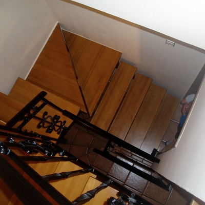 ESCALERA 1