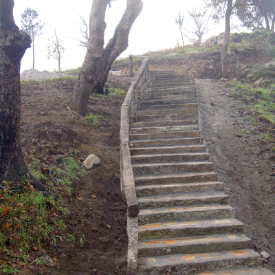 escalera en granito rustico