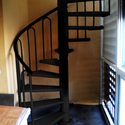 ESCALERA DE CARACOL PARA CUBIERTA PARTICULAR