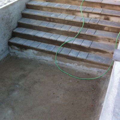 Escalera piscina