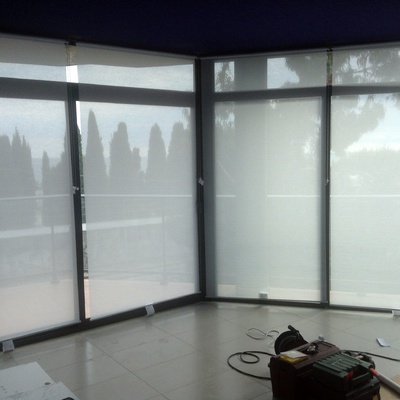 Estores