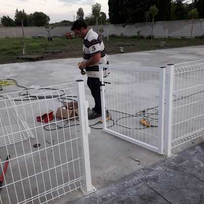 Vallado piscina con dos puertas