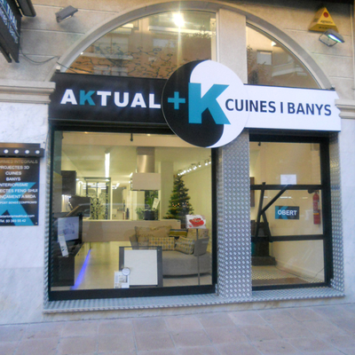 façana botiga AKTUAL CUINES I BANYS