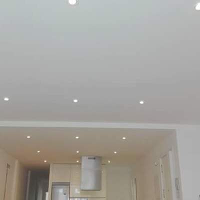 Instalación eléctrica en piso de lujo.