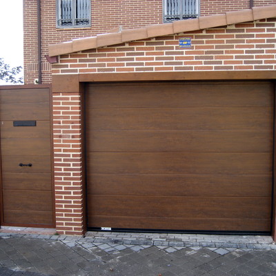 FACTORYDOOR PUERTA IMITACIÓN MADERA LISA CLARA