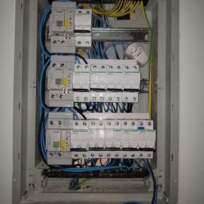 CUADRO ELECTRICO DIFERENCIALES AUTOREARMABLES