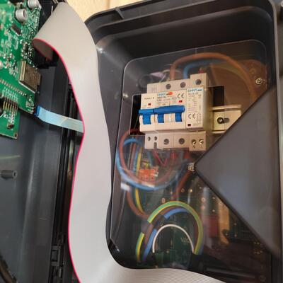 Cargador de vehículo eléctrico V2C