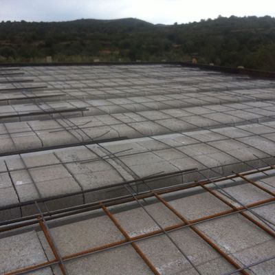 Estructura de chalet en finca rustica