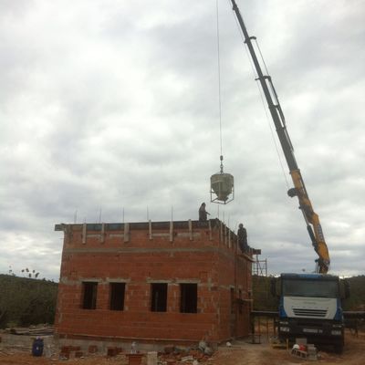 Estructura de chalet en finca rustica