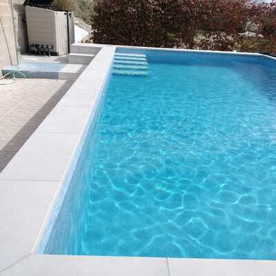 Piscina particular rehabilitada con lámina armada