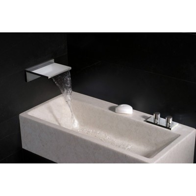 Grifo de cascada para baño