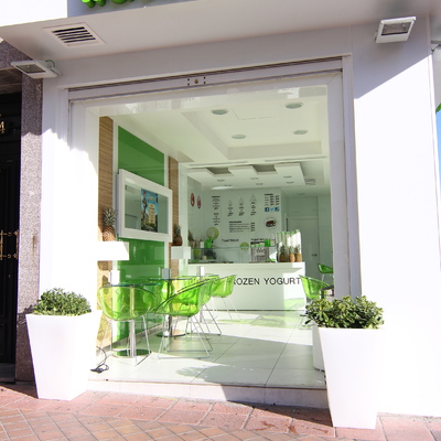 HELADERIA "LLAO LLAO" MARCELO USERA
