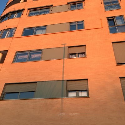 Instalación con 12 metros canaleta exterior pintada