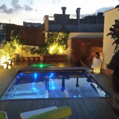Piscina de Mikheily