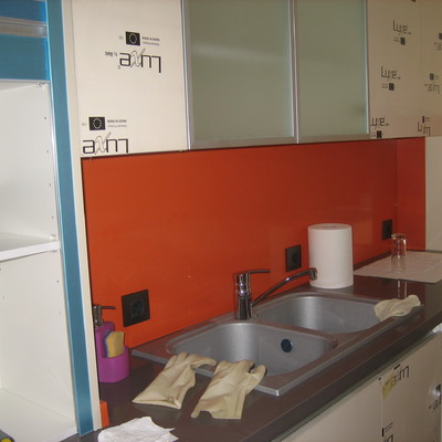 FRENTE DE SILESTONE
