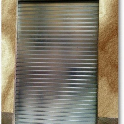 puerta local