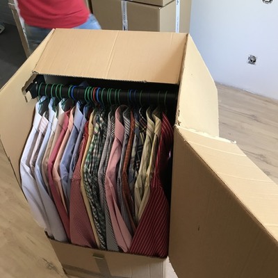 CAJAS PARA ROPA DE PERCHA
