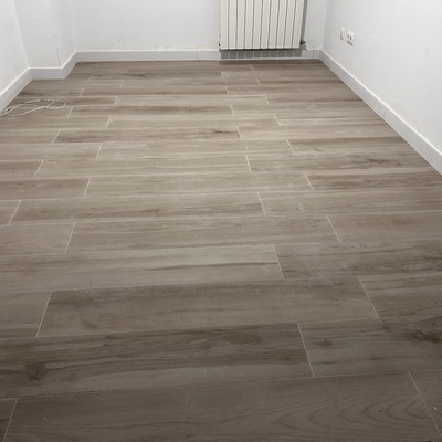 Suelo imitación madera