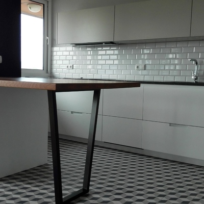 Reforma cocina. Detalle soporte encimera