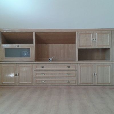Mueble bajo abuardillado a medida