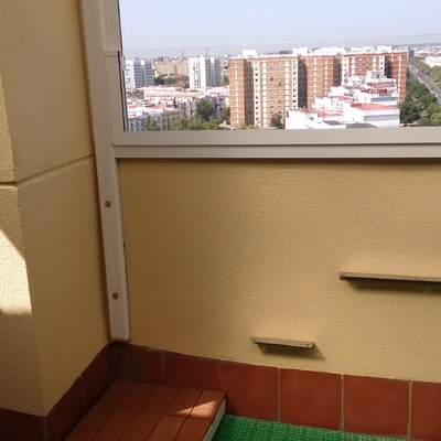 pintura de pletil y columna en color de beige