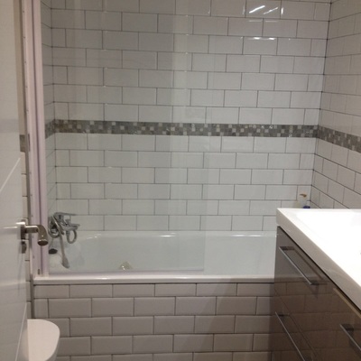 Baños y cocinas