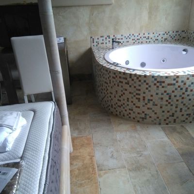 jacuzzi