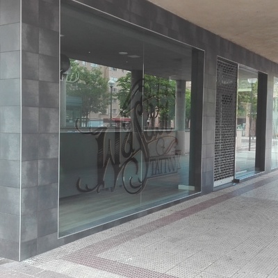 SALON DE TATUS