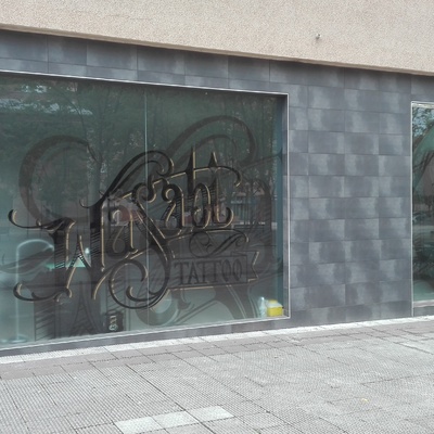 SALON TATUS