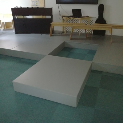 Estrado modular