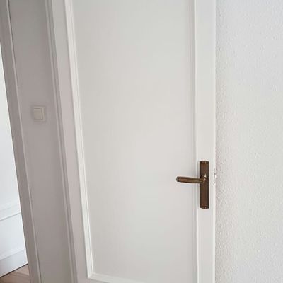 Puertas después de pintarlas