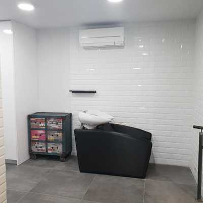 reforma general de peluqueria despues