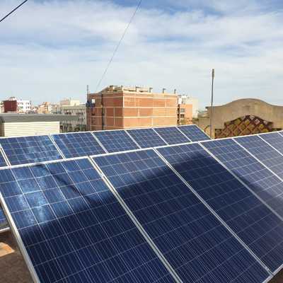 INSTALACIÓN FOTOVOLTAICA PARA VIVIENDA