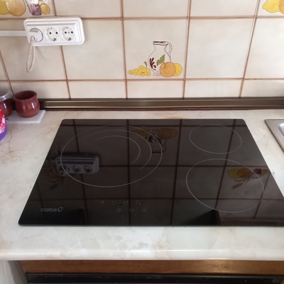 INSTALACIÓN DE VITROCERÁMICA