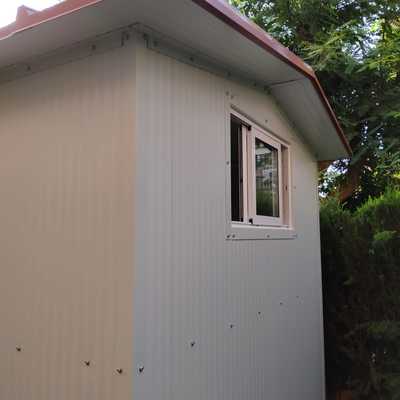 Caseta fabricada de Panel Sandwich