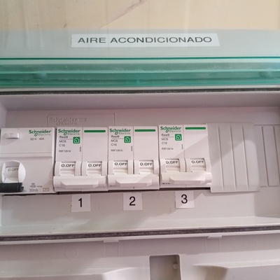 subcuadro ac