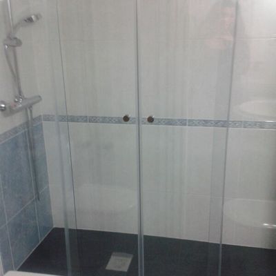 CAMBIO DE BAÑERA POR PLATO DE DUCHA