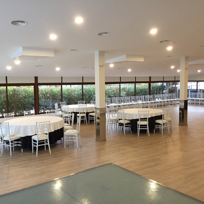 SALON MESAS