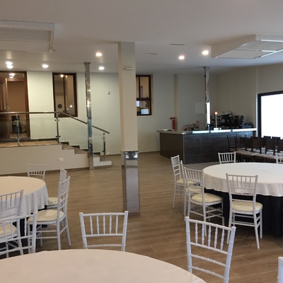 SALÓN MESAS
