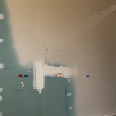 Reforma interior con pladur y acabado de paredes
