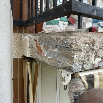 Reparación en canto forjado