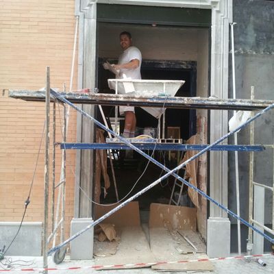Perlita en entrada de vivienda