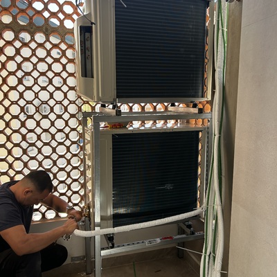 TECNICOS EN INSTALACIÒN