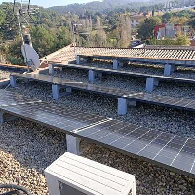 Instalación en Sant Cugat del Vallès, 5 kWp LG, Solax